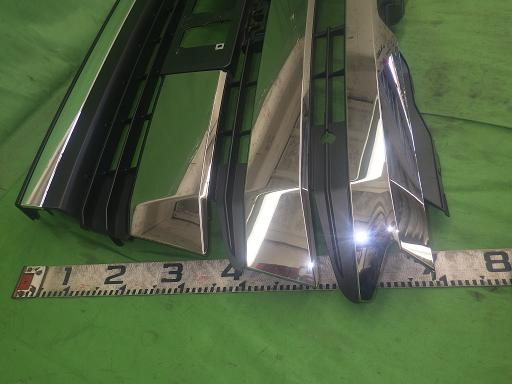 563402004　　クリックすると、もっと大きい画像を表示