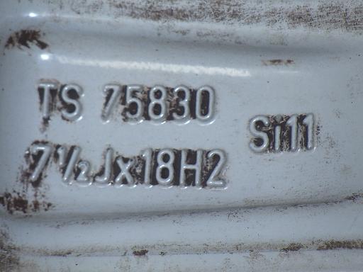 563633001　　クリックすると、もっと大きい画像を表示