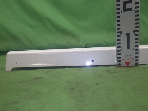 564289001　　クリックすると、もっと大きい画像を表示