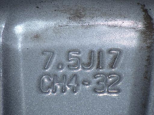 564296001　　クリックすると、もっと大きい画像を表示