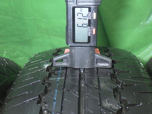 564383001　　クリックすると、もっと大きい画像を表示