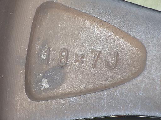 564425003　　クリックすると、もっと大きい画像を表示