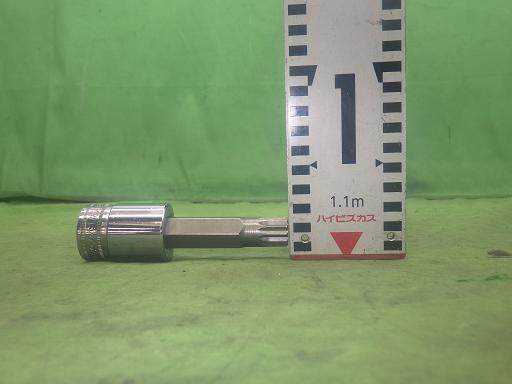 566068008　　クリックすると、もっと大きい画像を表示