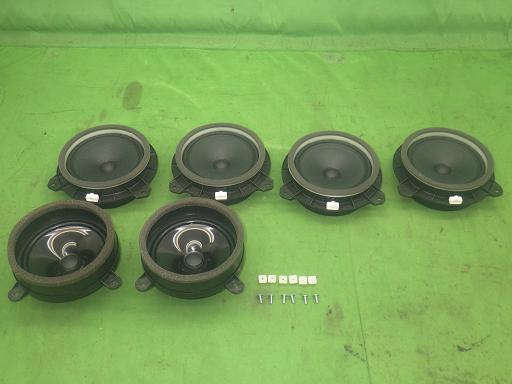 563807002　　クリックすると、もっと大きい画像を表示