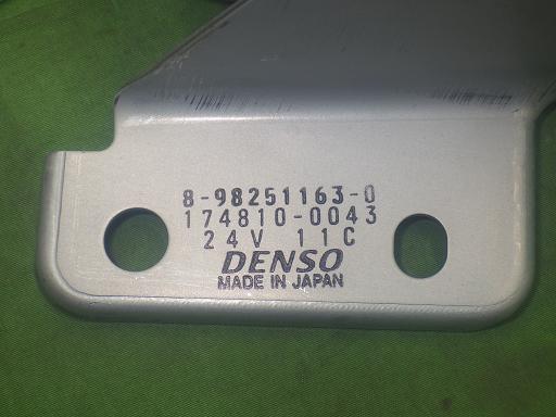 564239010　　クリックすると、もっと大きい画像を表示