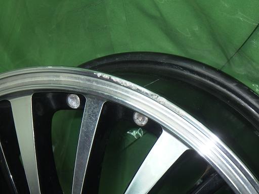 565774002　　クリックすると、もっと大きい画像を表示