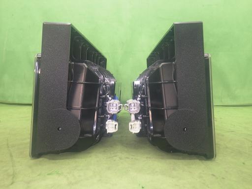 566104003　　クリックすると、もっと大きい画像を表示