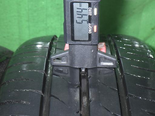 564113001　　クリックすると、もっと大きい画像を表示