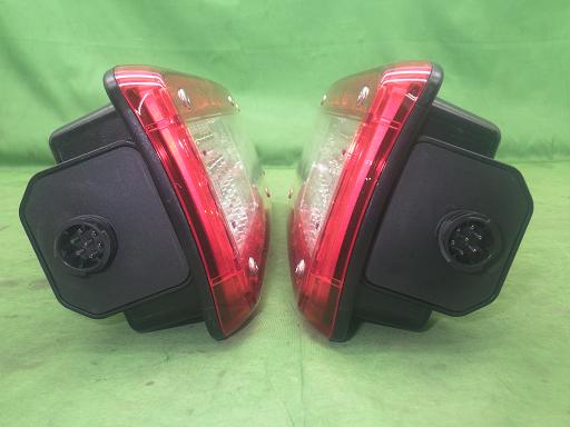 564567003　　クリックすると、もっと大きい画像を表示