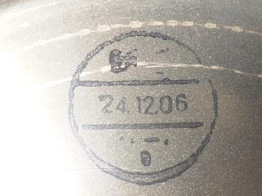 564585008　　クリックすると、もっと大きい画像を表示