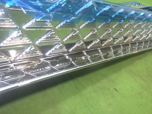 565216008　　クリックすると、もっと大きい画像を表示