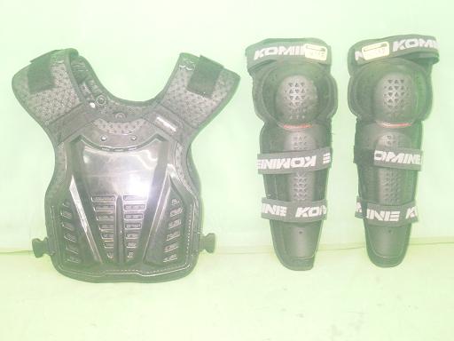 565903002　　クリックすると、もっと大きい画像を表示