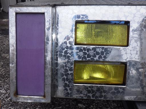 566054002　　クリックすると、もっと大きい画像を表示