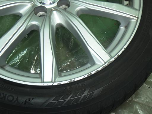 563634001　　クリックすると、もっと大きい画像を表示