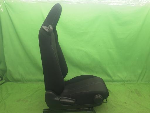 564034001　　クリックすると、もっと大きい画像を表示