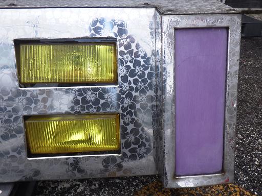 566054002　　クリックすると、もっと大きい画像を表示