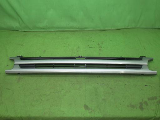 566141001　　クリックすると、もっと大きい画像を表示