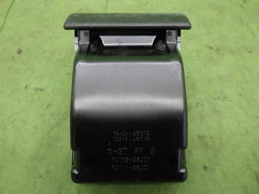 566303022　　クリックすると、もっと大きい画像を表示